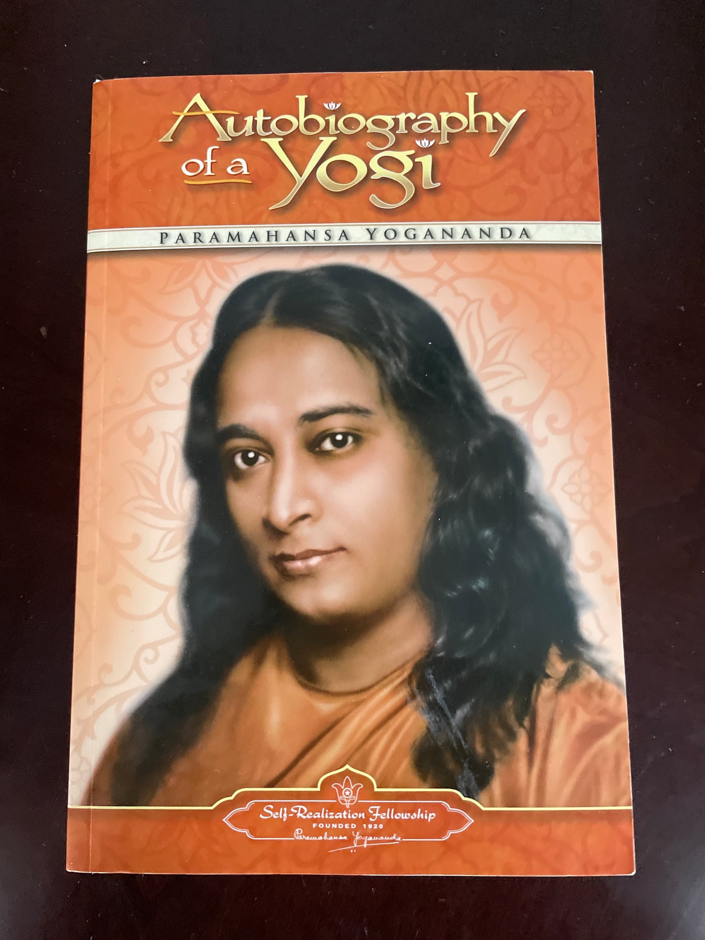 Autobiography of a Yogi (with CD) - Yogananda, Paramahansa