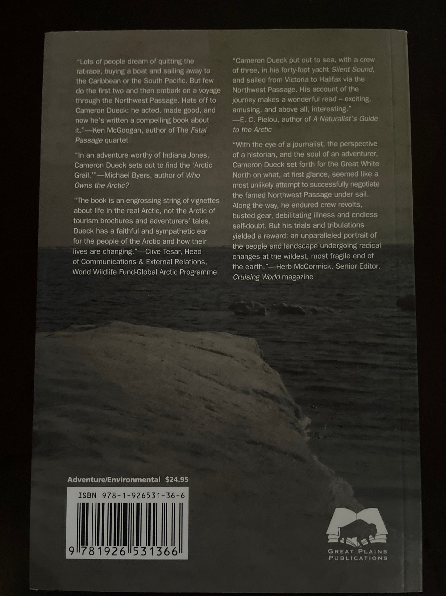 The New Northwest Passage : A Voyage to the Front Lines of Climate Change - Dueck, Cameron