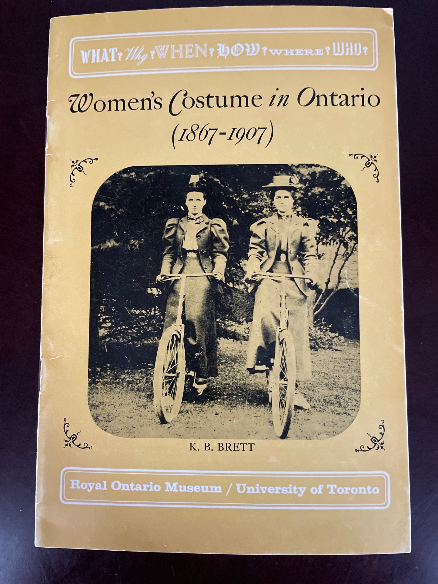 Women's Costume in Ontario (1867-1907) - Brett, K.B.