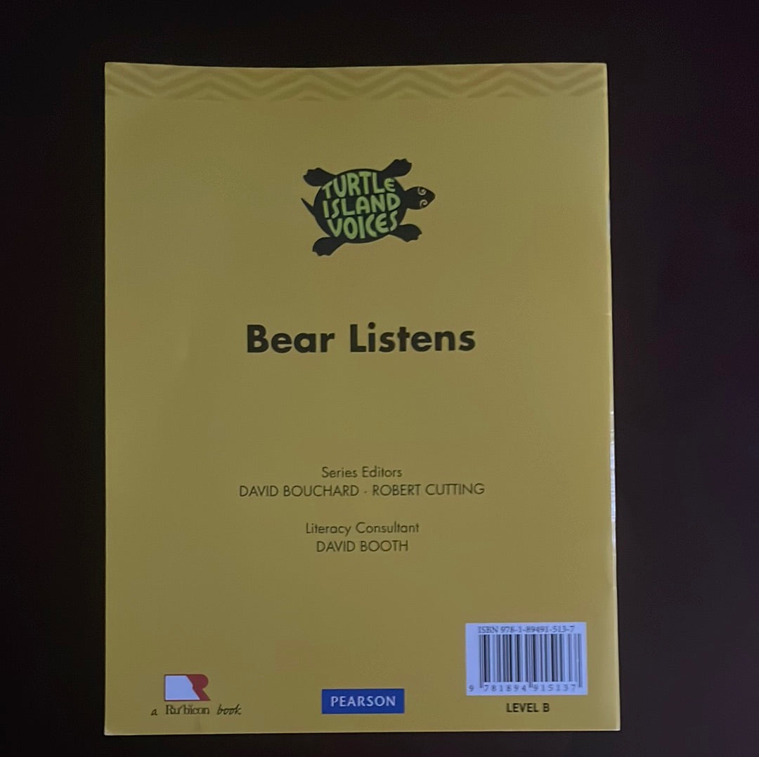 Bear Listens - Cutting, Robert