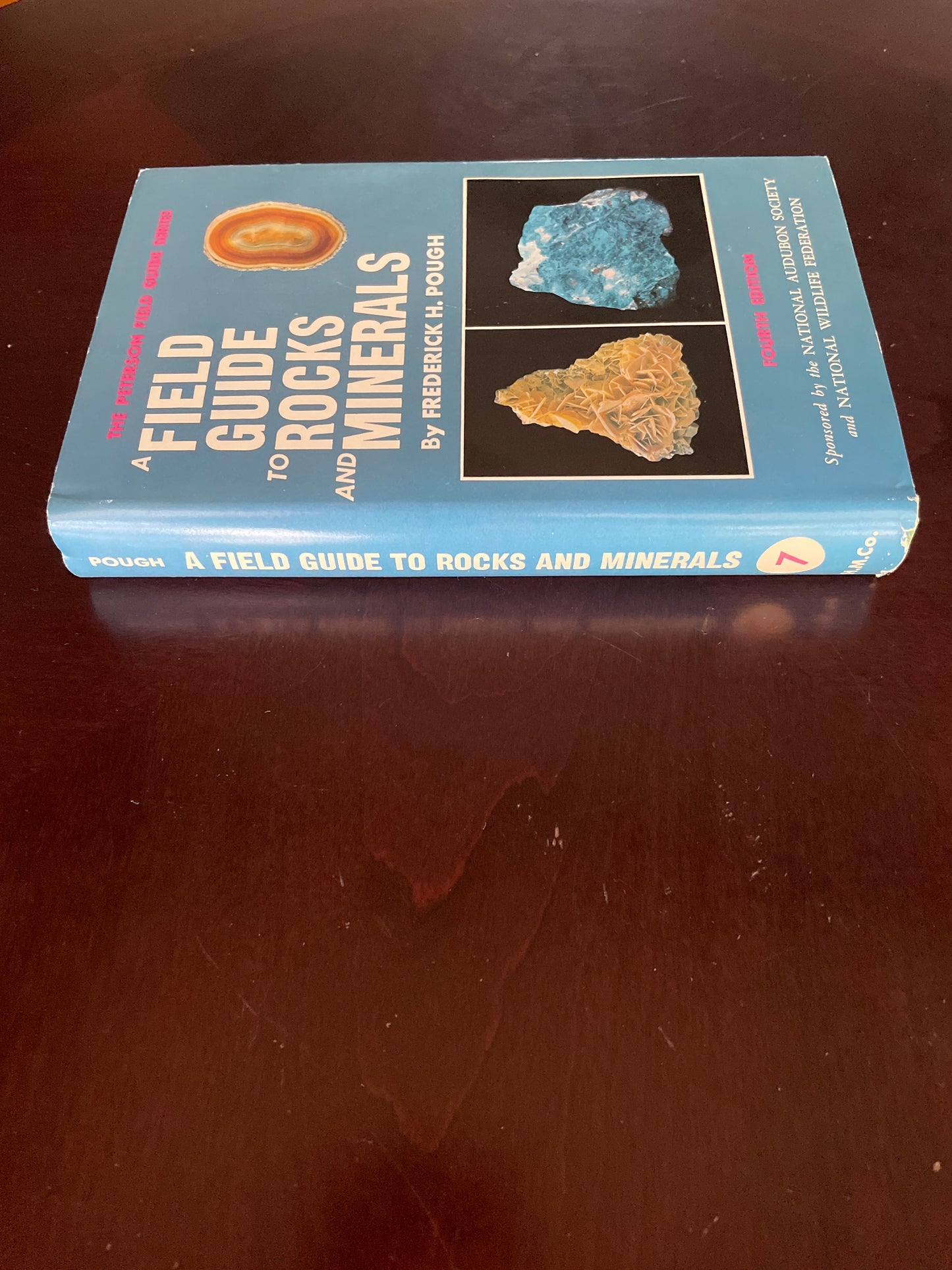 Field Guide to Rocks and Minerals (Peterson Field Guides) - Pough, Frederick H.