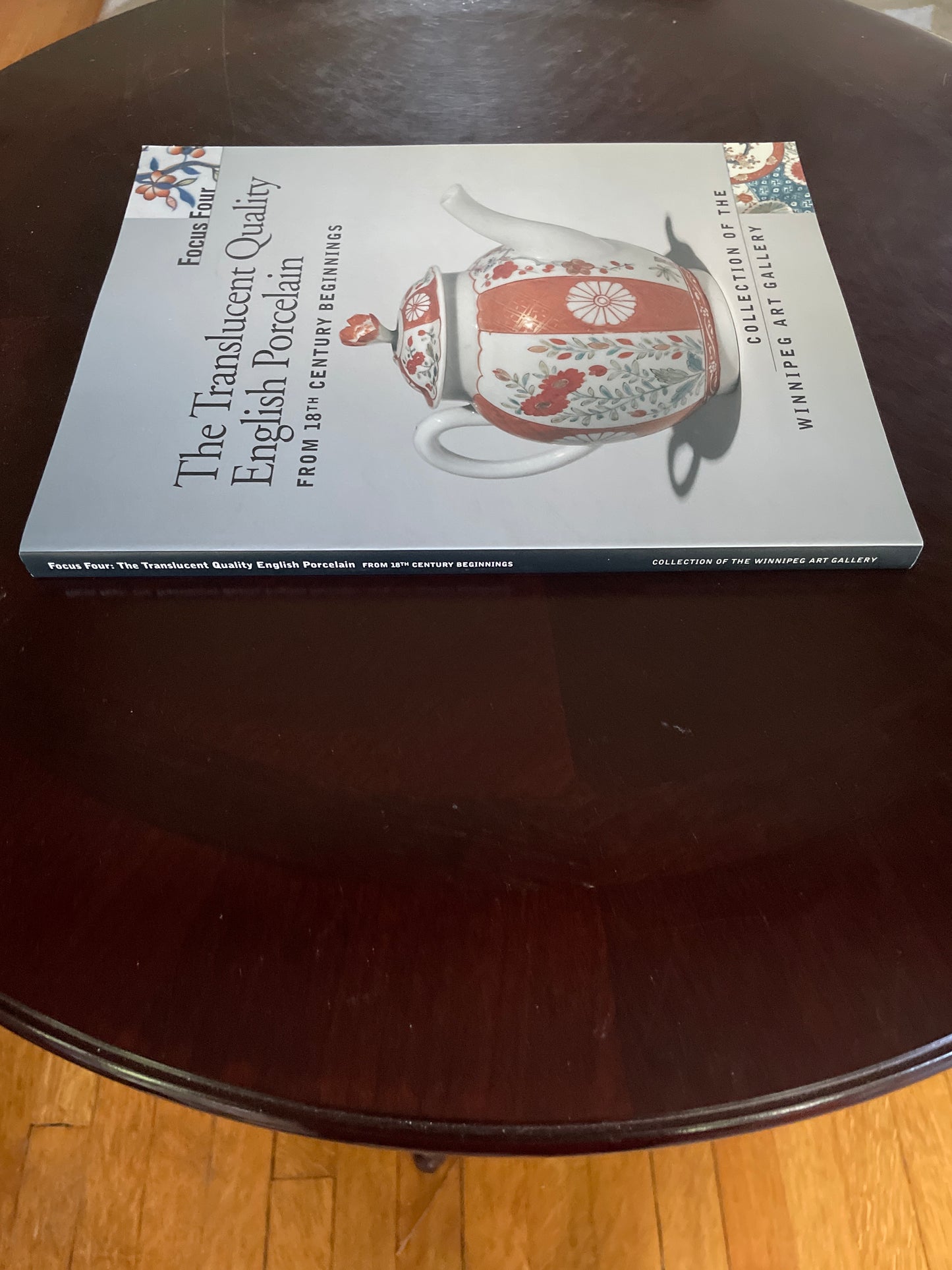 The Translucent Quality English Porcelain from 18th Century Beginnings - Collard, Elizabeth