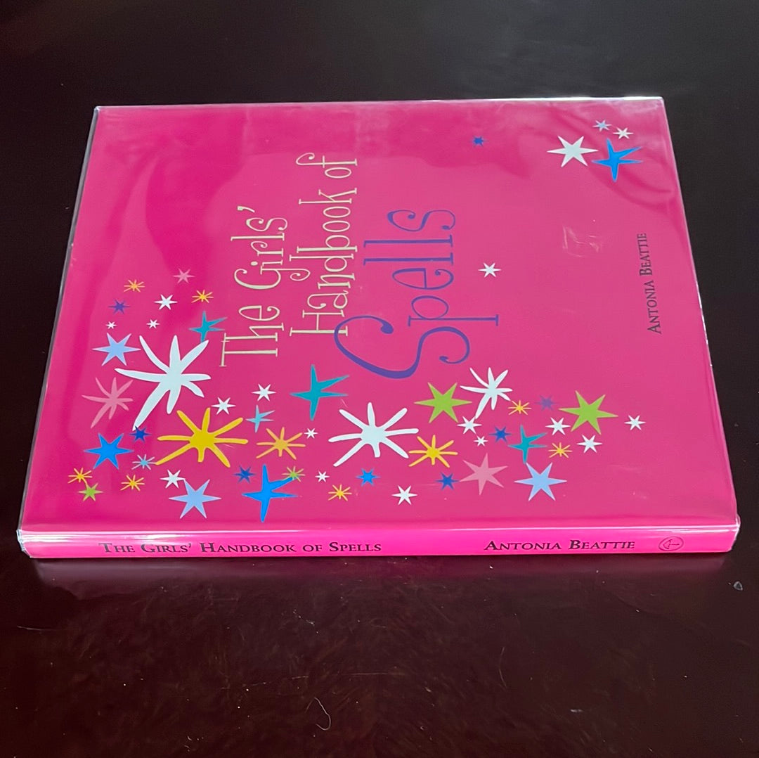 Girls' Handbook of Spells - Beattie, Antonia