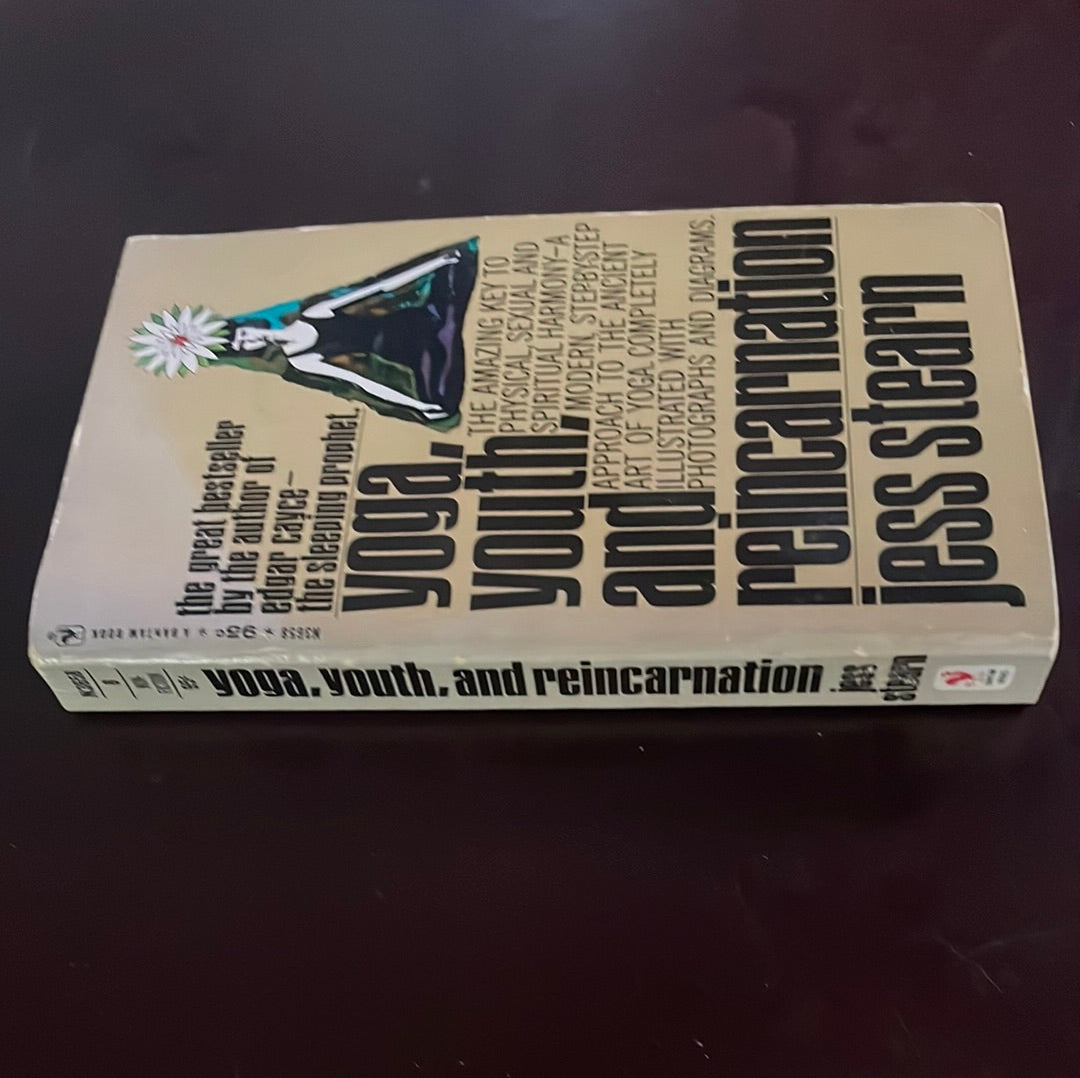 Yoga, Youth, and Reincarnation - Stearn, Jess