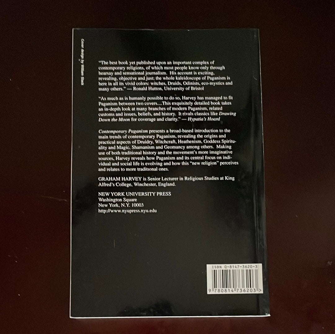 Contemporary Paganism: Listening People, Speaking Earth - Harvey, Graham