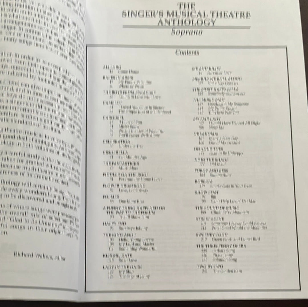 The Singer's Musical Theatre Anthology - Volume 1; Soprano (Revised Edition) - Walters, Richard