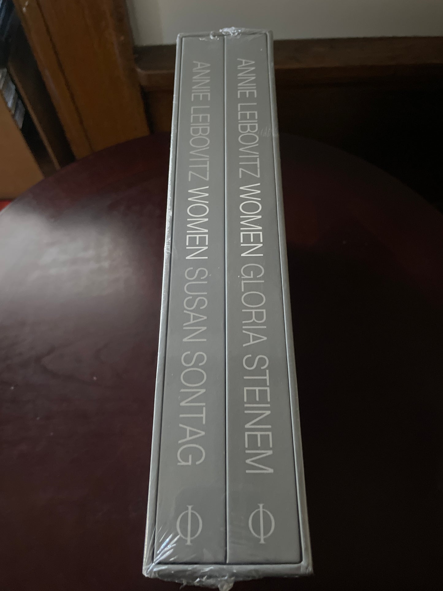 Annie Leibovitz: Women - 2025 Edition (Exclusive Signed Edition) 2 Volume Hardcover Set in Slipcover - Leibovitz, Annie