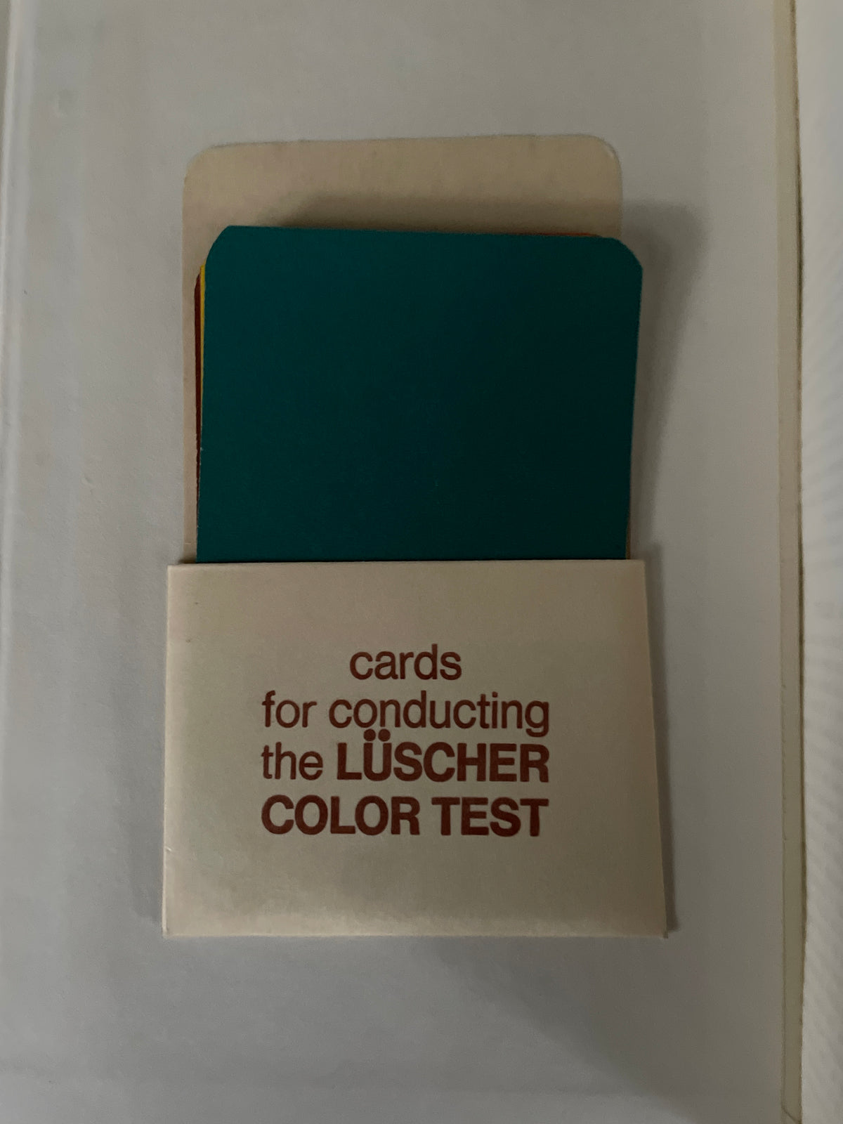 Luscher Color Testing System The Luscher Color Test - Luscher, Dr. Max; Scott, Ian – Werdz Quality ...