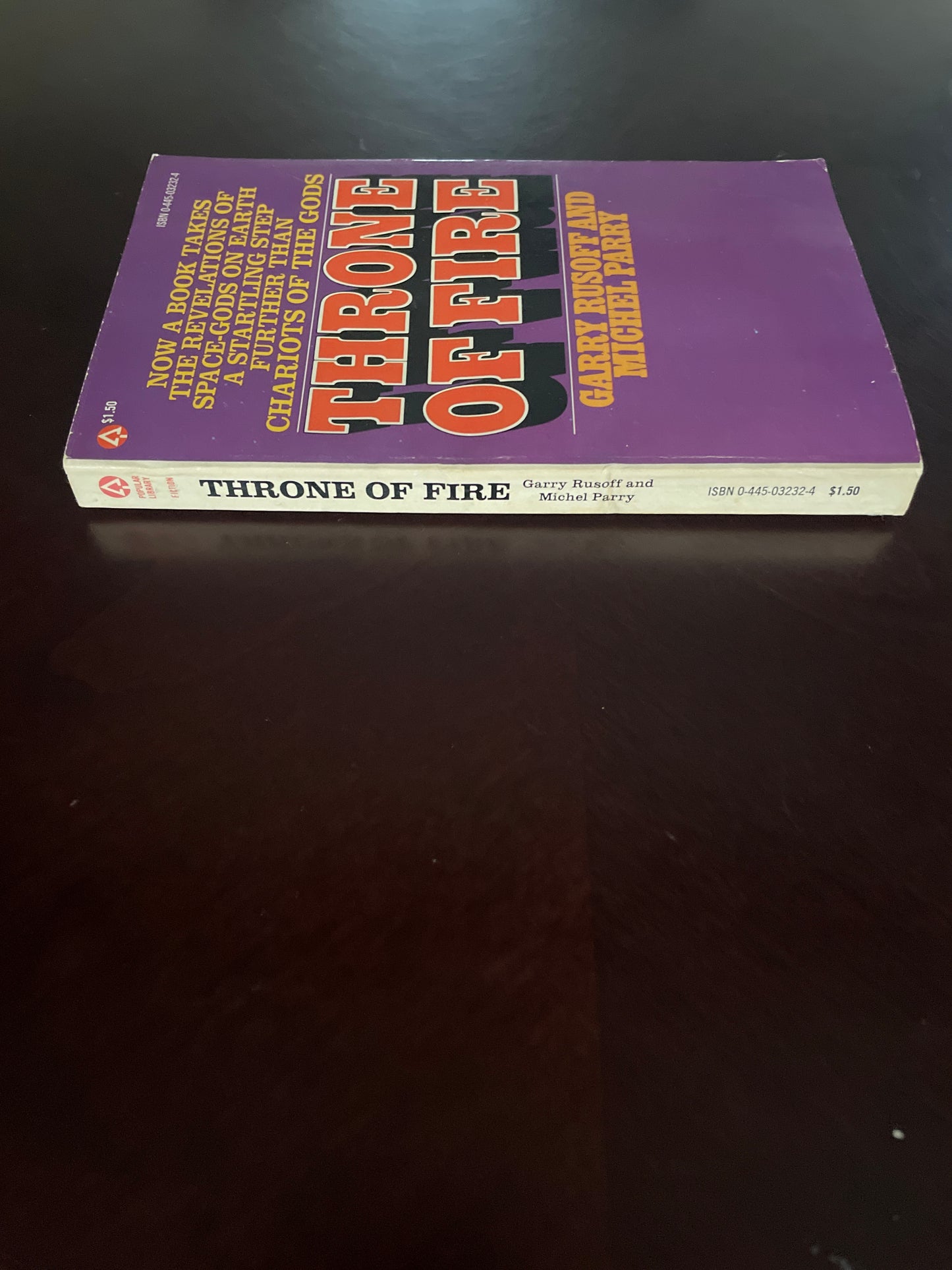 Throne of Fire - Rusoff, Garry ; Parry, Michel
