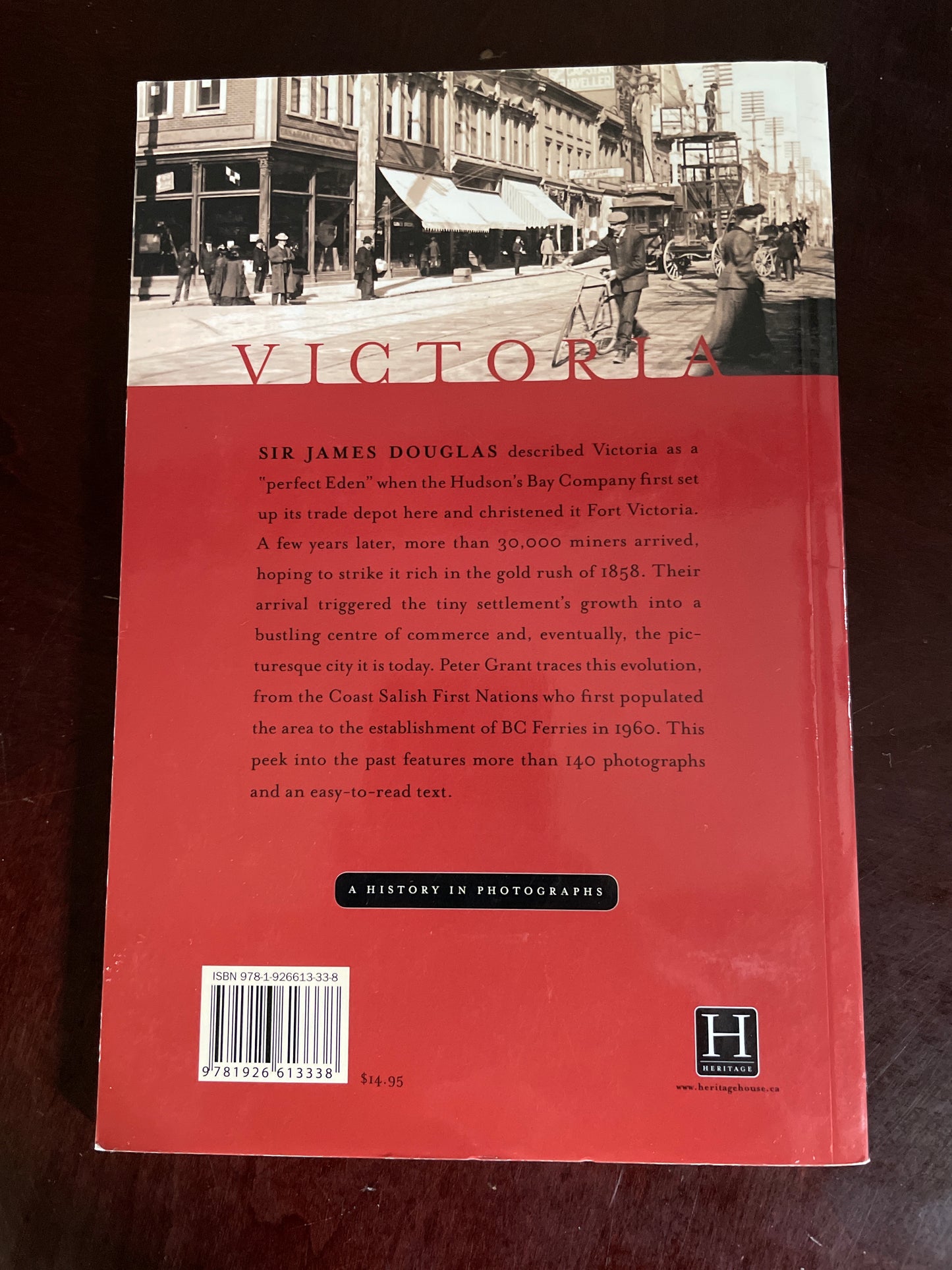 Victoria: A History in Photographs - Grant, Peter