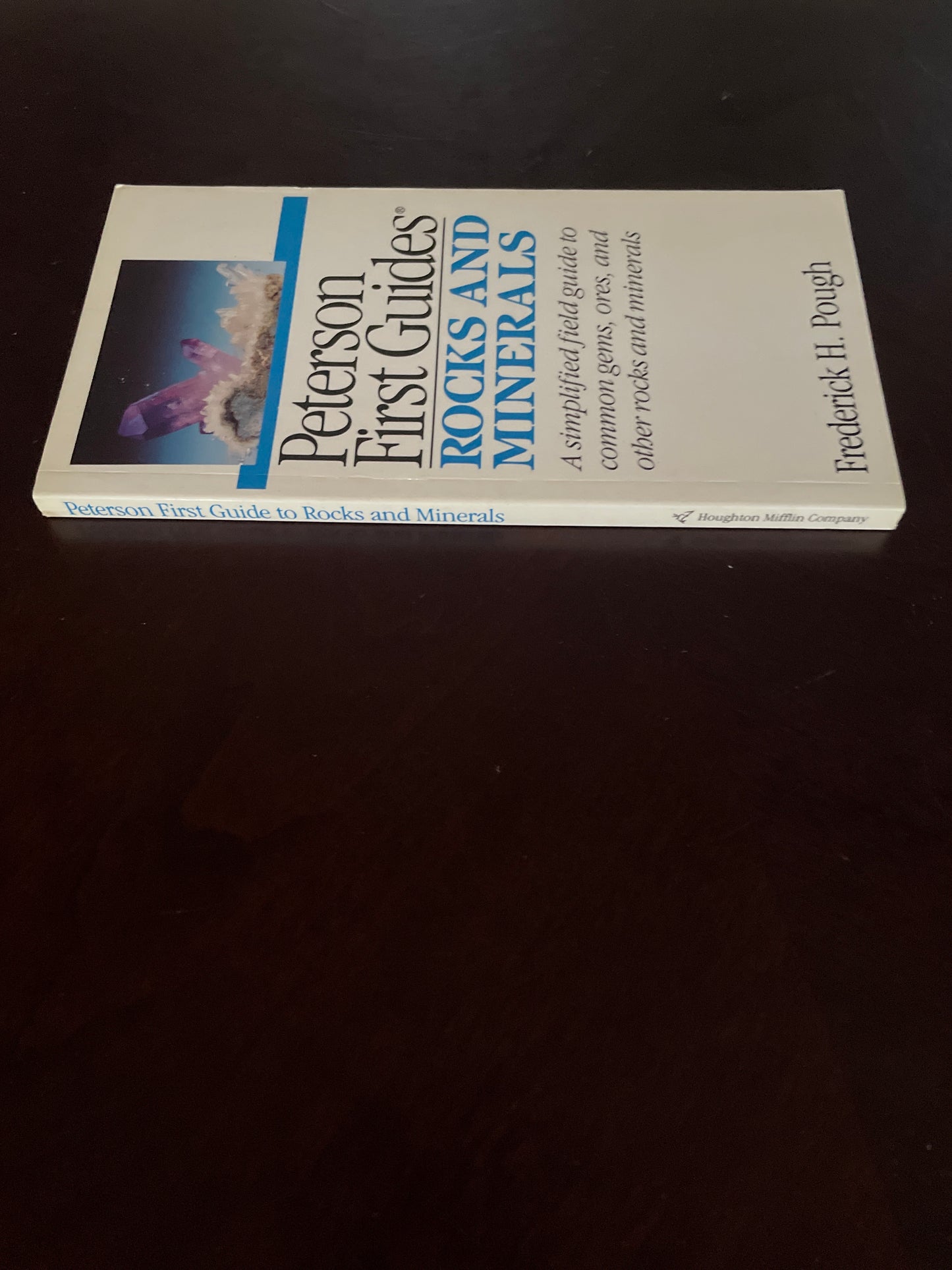 Rocks and Minerals (Peterson First Guides) - Pough, Frederick.H.