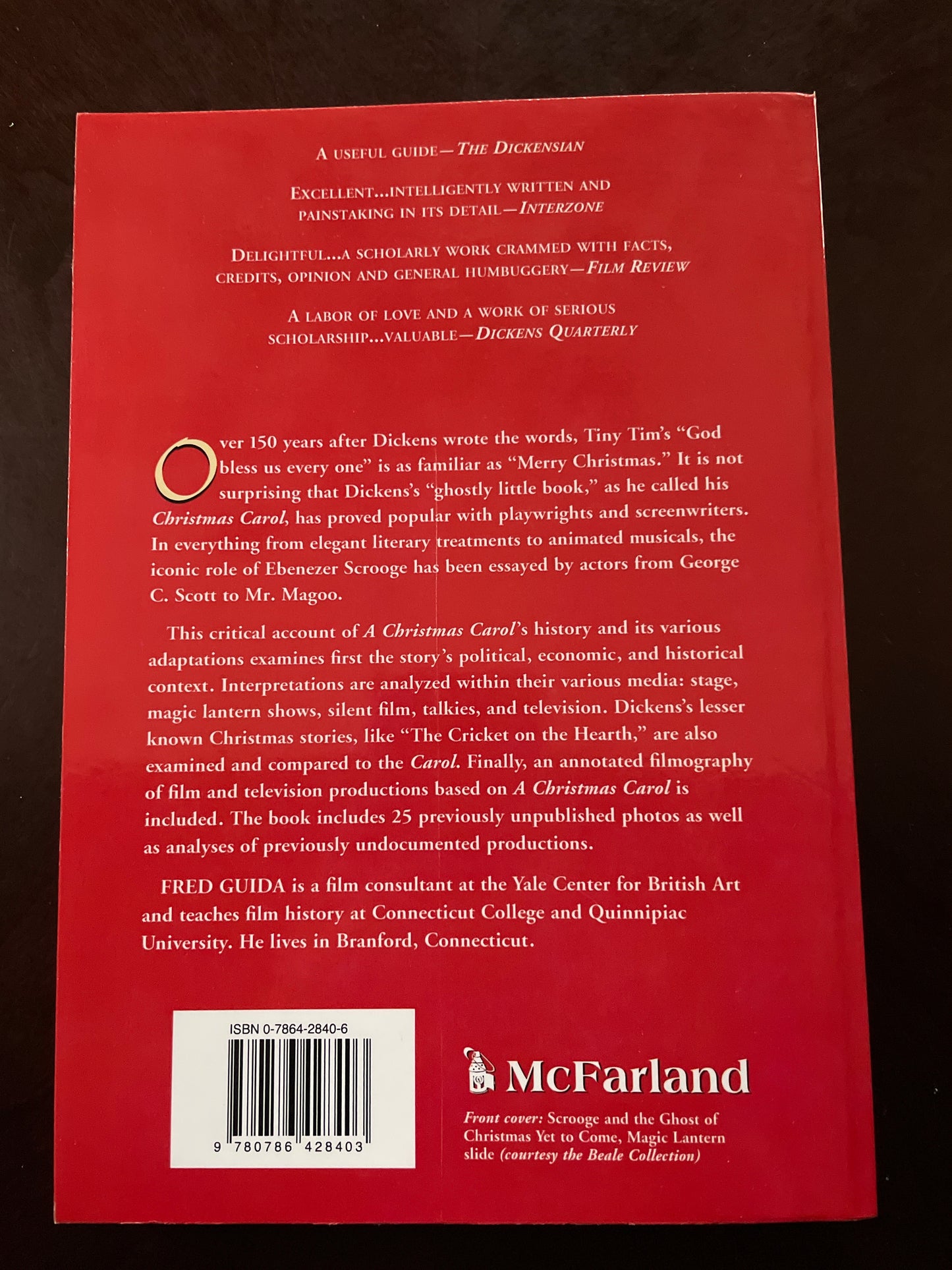 A Christmas Carol and Its Adaptations: A Critical Examination of Dickens's Story and Its Productions on Screen and Television - Guida, Fred