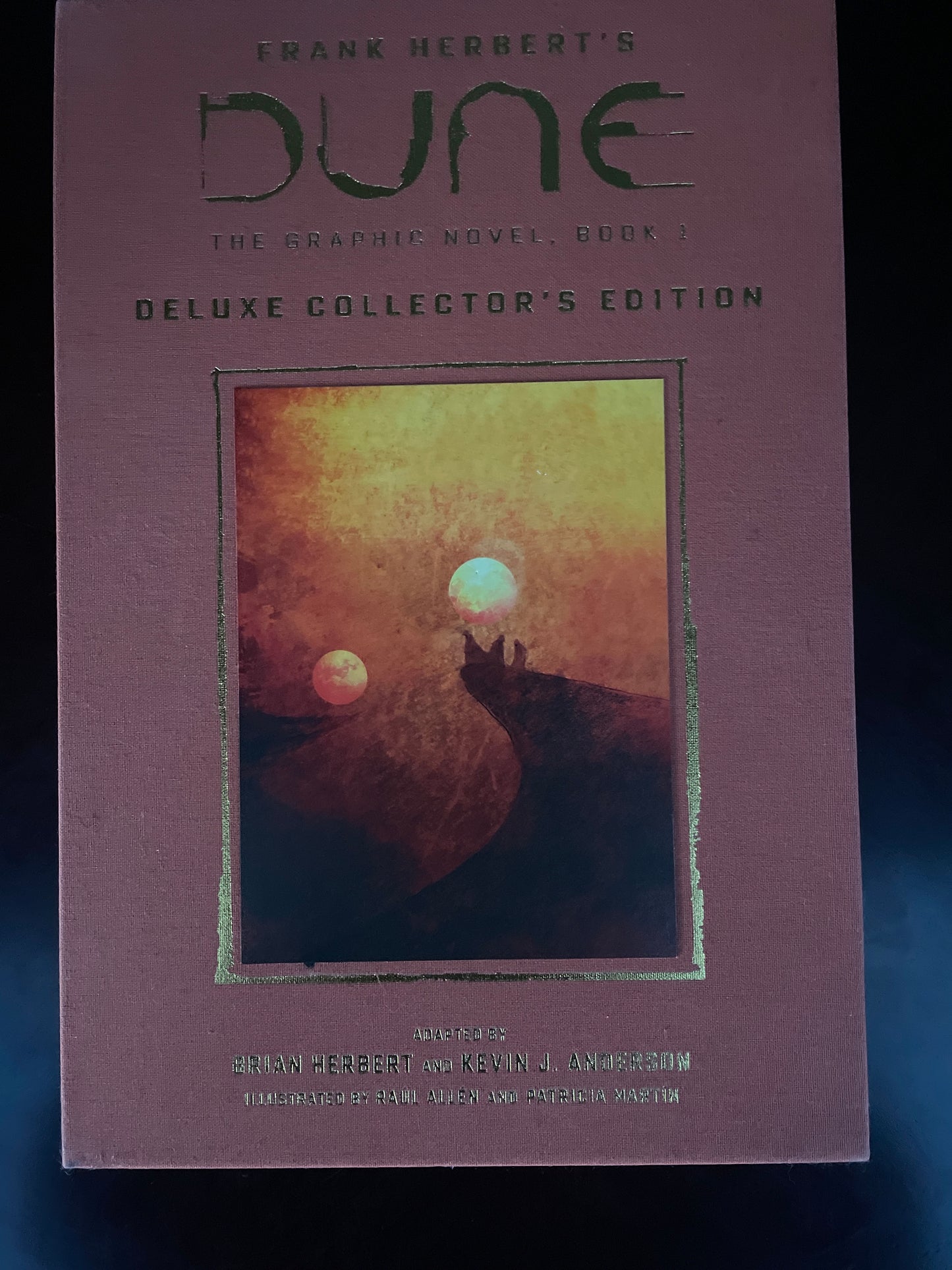 DUNE: The Graphic Novel, Book 1: Deluxe Collector's Edition (Signed Limited Edition)  - Herbert, Frank; Herbert, Brian; Anderson, Kevin J.