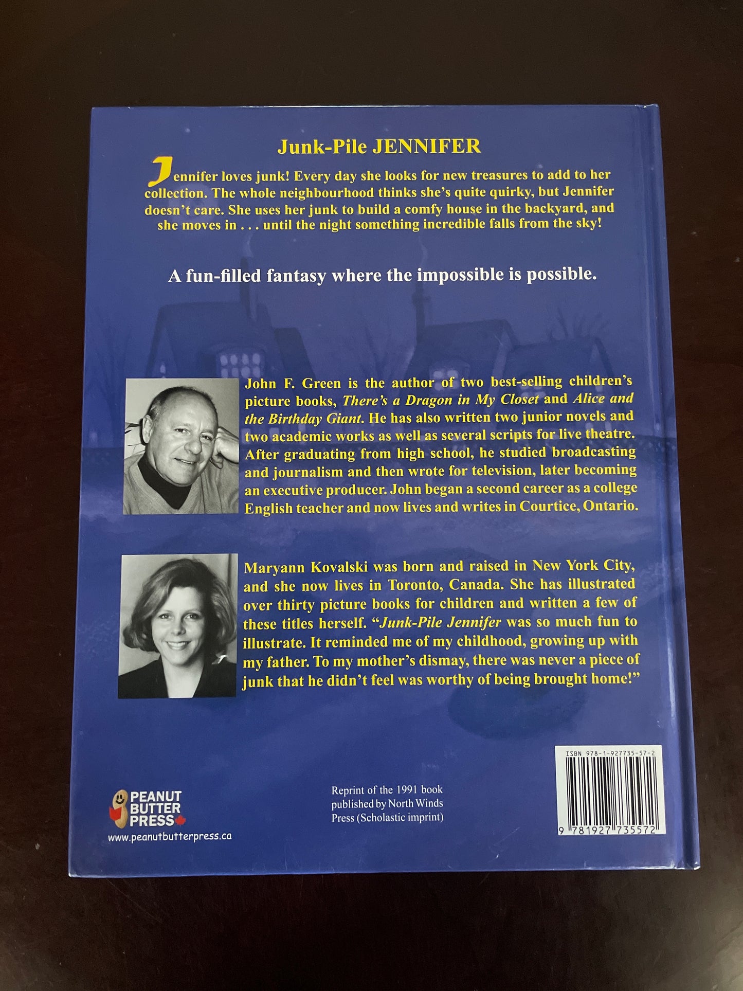 Junk-Pile Jennifer - Green, John F.