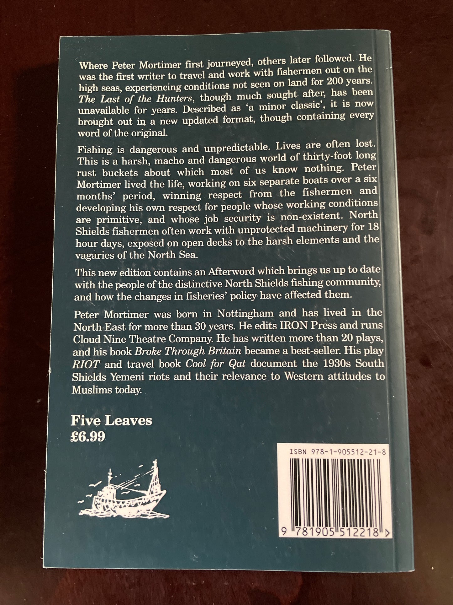 The Last of the Hunters: Life with the Fishermen of North Shields (Inscribed) - Mortimer, Peter