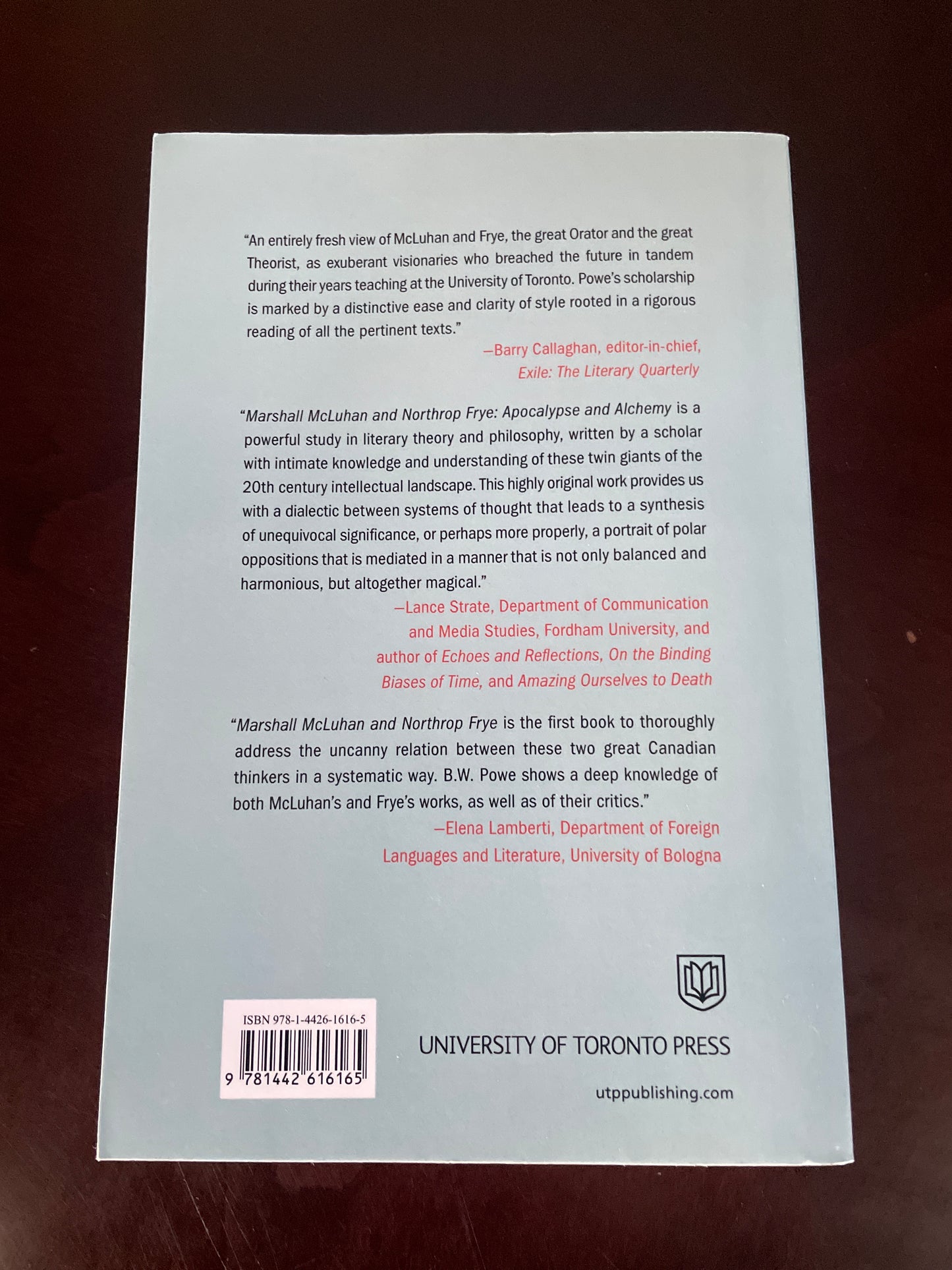 Marshall McLuhan and Northrop Frye: Apocalypse and Alchemy - Powe, B.W.