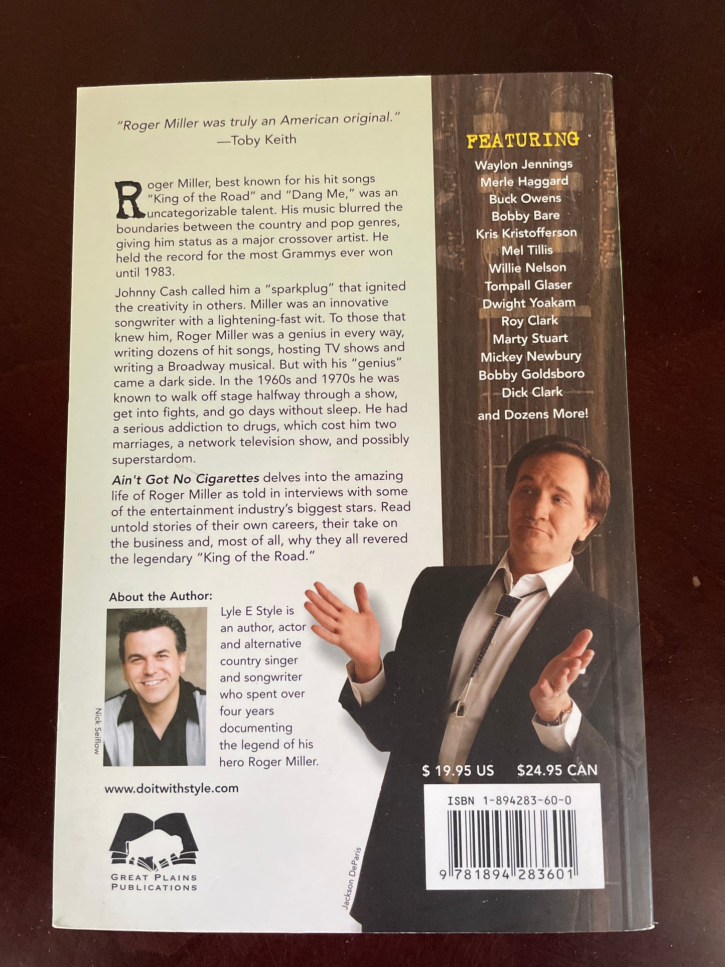Ain't Got No Cigarettes: Memories of Music Legend Roger Miller (Inscribed) - Style, Lyle E