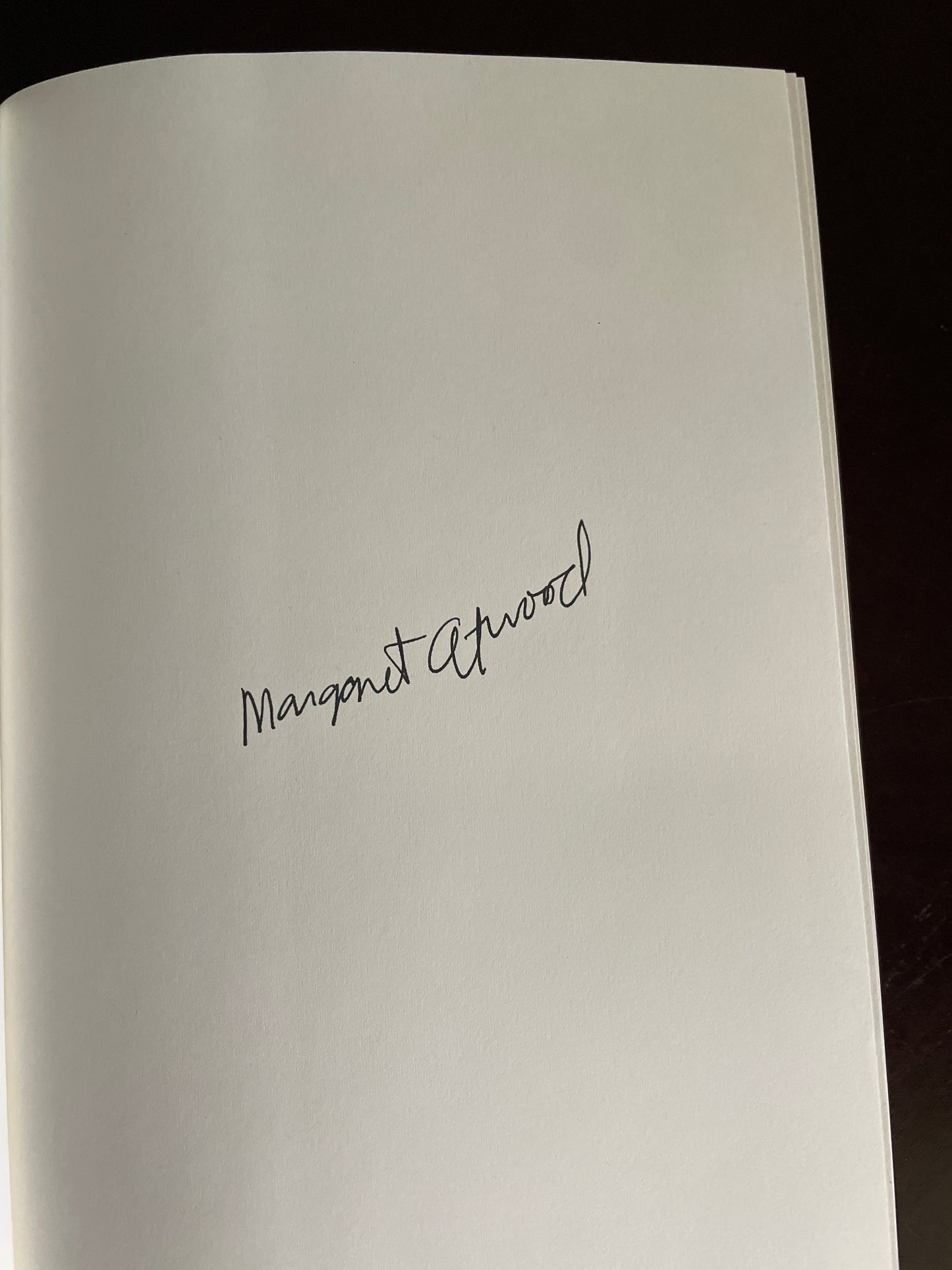 The Testaments - Atwood, Margaret (Signed)