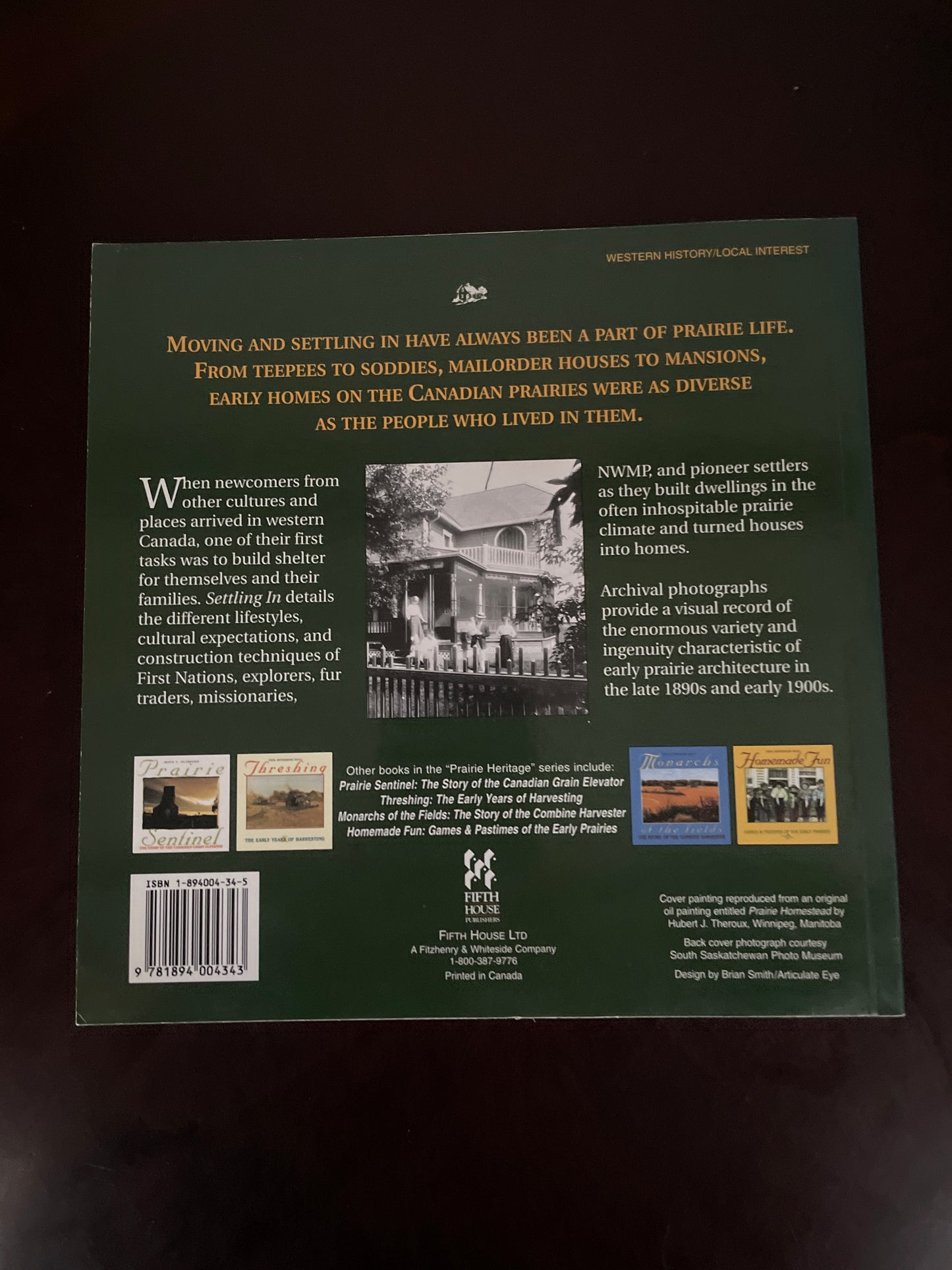 Settling in - Holt, Faye Reineberg