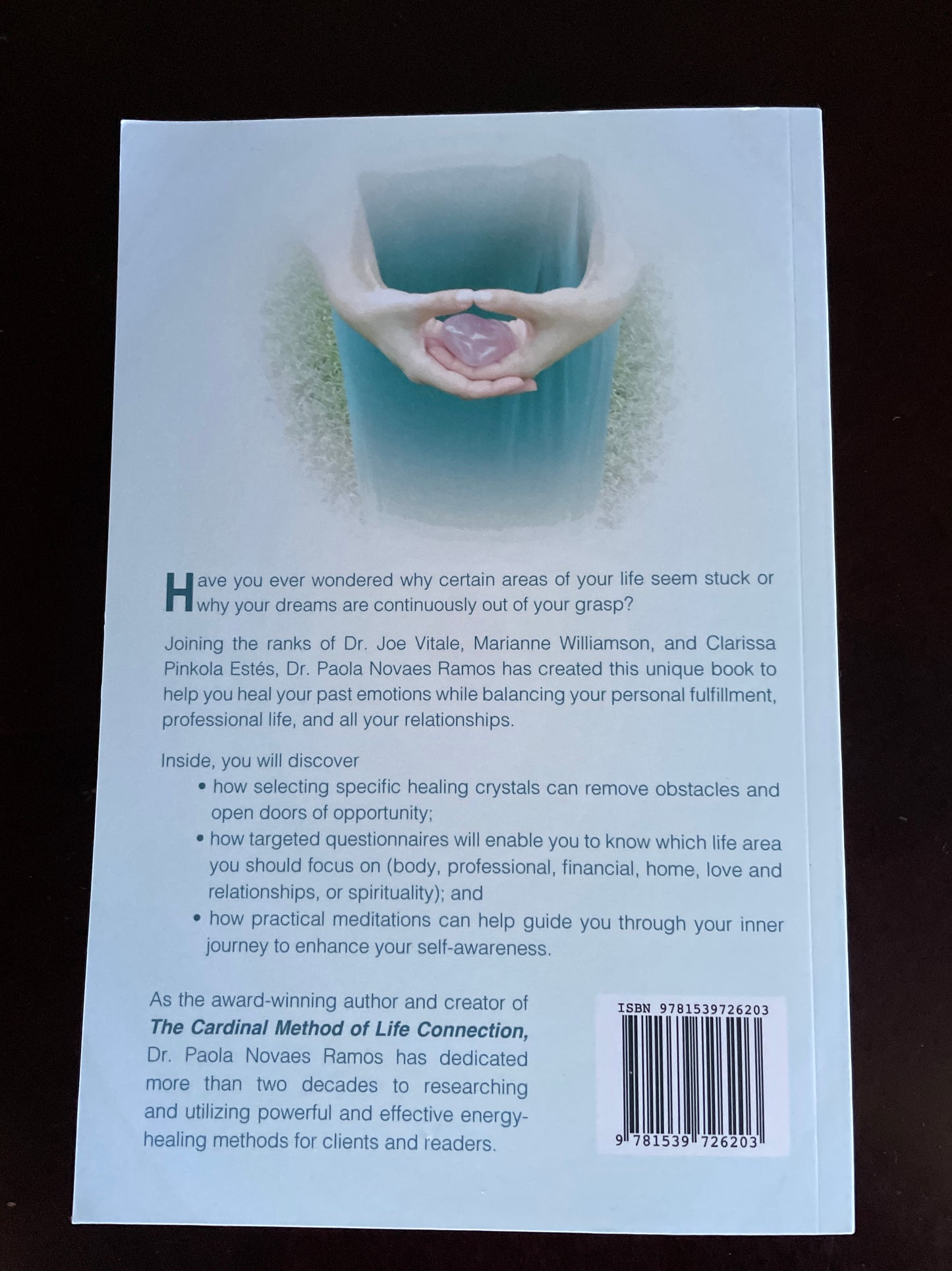 Your Cardinal Connections: Heal Your Life, Emotions and Soul with the Power of Crystals - Ramos, Paola Novaes