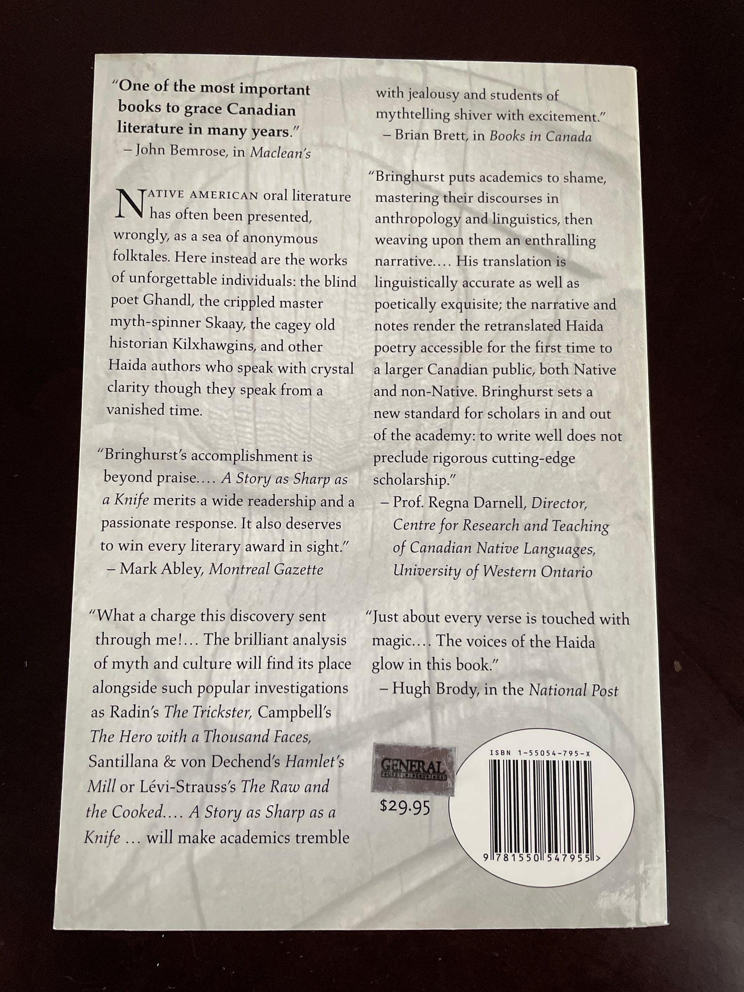 A Story as Sharp as a Knife: The Classical Haida Mythtellers and Their World - Bringhurst, Robert