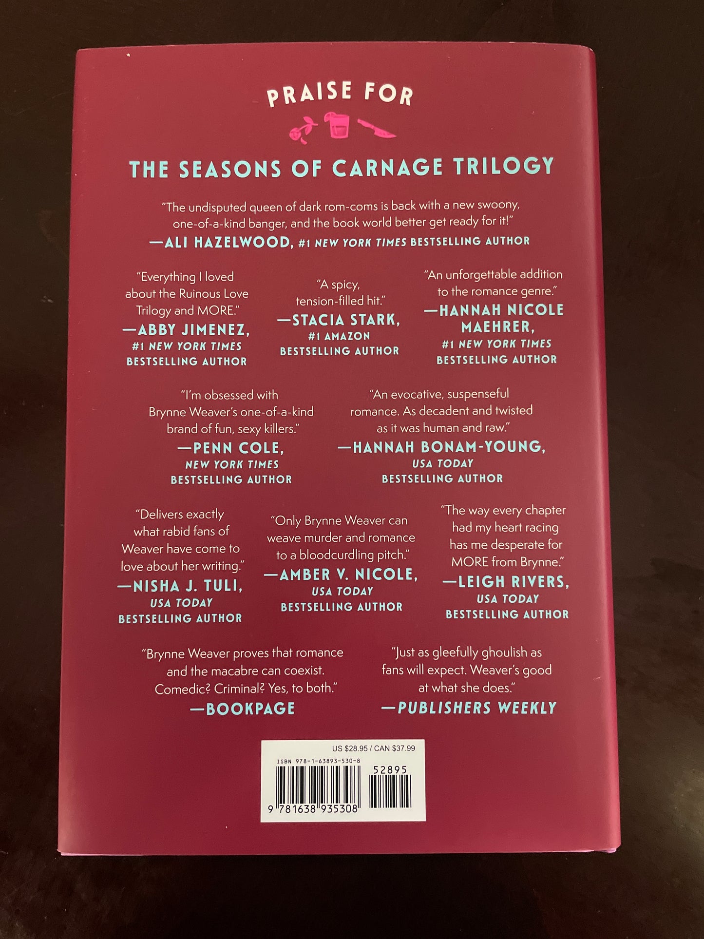 Harvest Season (The Seasons of Carnage Trilogy) : Indigo Exclusive Bonus Content Signed by Author (Signed) - Weaver, Brynne